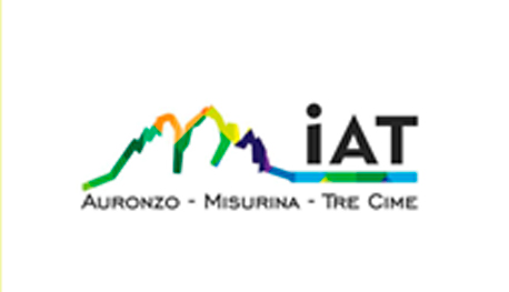 IAT - Logo