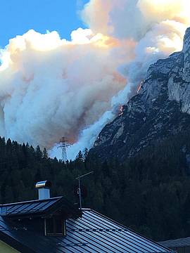 Incendio in Valle di San Lucano Incendio in Valle di San Lucano