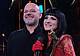 Beatrice Gjergji e Kole Laca con il premio del festival di Kenges