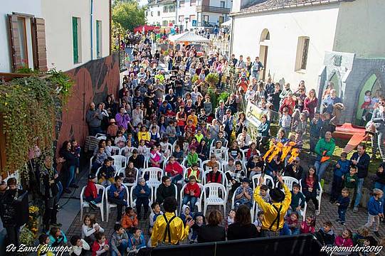 Giornata delle grandi occasioni per “Expo Misteri”