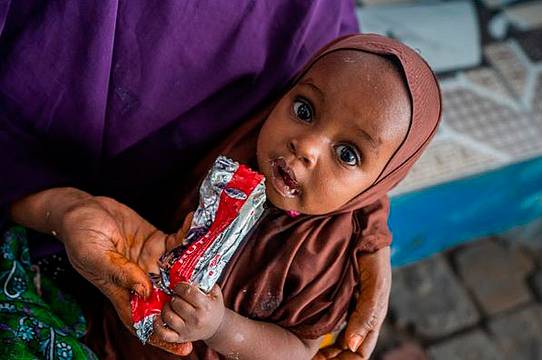 UNICEF Italia - A Natale scegli di salvare un bambino