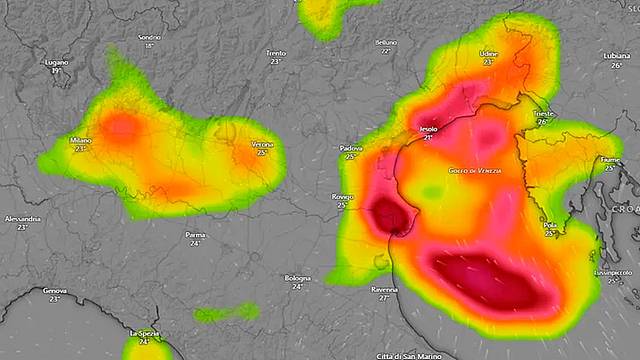 La perturbazione prevista per domenica 26 luglio in Veneto (windy) La perturbazione prevista per domenica 26 luglio in Veneto (windy)