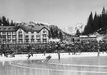 Atleti in gara a Misurina 1956 Atleti in gara a Misurina 1956