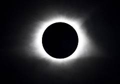 eclissi_solare_totale_fg eclissi_solare_totale_fg