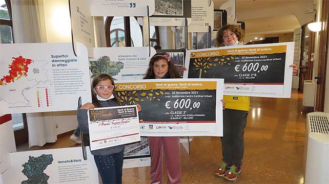 Alunni di Badilet e di Castion premiati