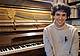 Il pianista bellunese Giacomo Menegardi ha vinto il «Venezia»
