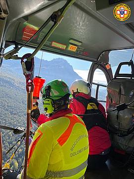 Recuperato sul Cristallo il corpo dell'escursionista precipitato mercoledì 1 Recuperato sul Cristallo il corpo dell'escursionista precipitato mercoledì 1