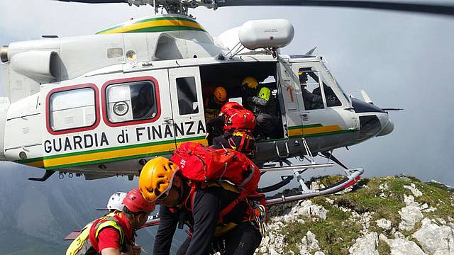 Tre Cime di Lavaredo, esercitazione congiunta 1 Tre Cime di Lavaredo, esercitazione congiunta 1