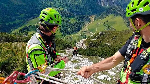 Dal Corriere delle Alpi - Un intervento del Soccorso alpino
