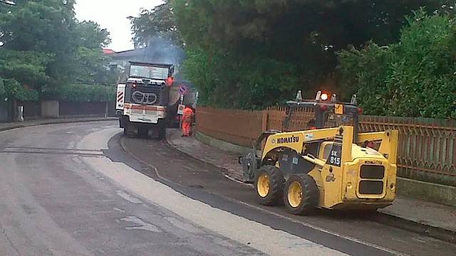 Selvazzano Dentro 2013 in foto i lavori di asfaltatura tra via Cesarotti e a Tencarola