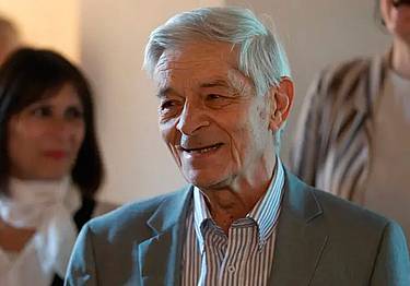 Professor Enzo Riccobaldi Professor Enzo Riccobaldi