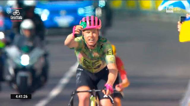 Giro d Italia 2026 tappa 17, Michael Valgren (Rai2) Giro d Italia 2026 tappa 17, Michael Valgren (Rai2)