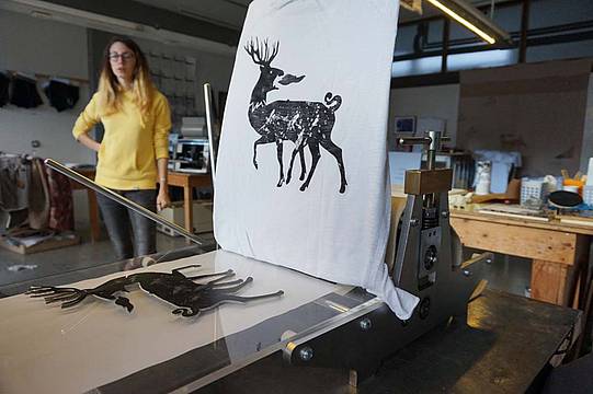 Cervoaseizampe serigrafia_Foto Archivio Dolomiti Contemporanee Cervoaseizampe serigrafia_Foto Archivio Dolomiti Contemporanee