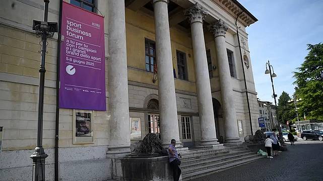 Il teatro comunale di Belluno intitolato a Dino Buzzati