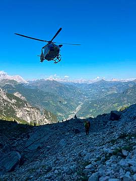 Alpinista vola sul Pan di Zucchero