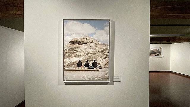 Allestimento della mostra Dolomiti. Un paesaggio tutelato. Stanze della Fotografia, Venezia Allestimento della mostra Dolomiti. Un paesaggio tutelato. Stanze della Fotografia, Venezia