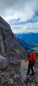Ferrata Berti - bloccati i tre accessi