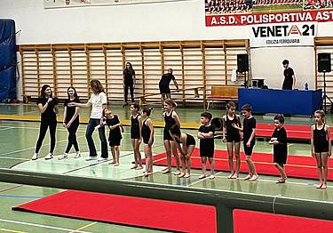Palazzetto dello Sport gremito per la ginnastica artistica
