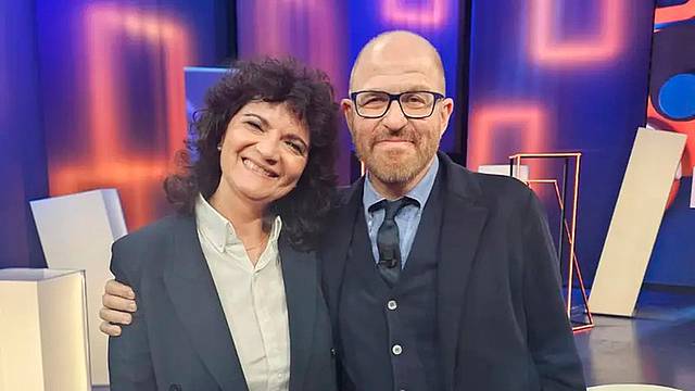 Emilia Laugelli e Massimo - la sua storia nella Buonanotte di In Altre Parole in onda su La7 Emilia Laugelli e Massimo - la sua storia nella Buonanotte di In Altre Parole in onda su La7