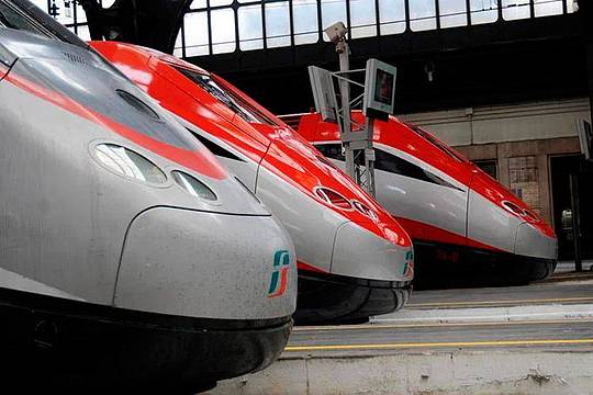Treni - FOTOGRAMMA