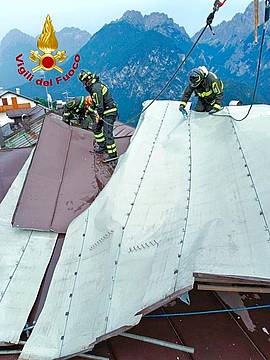 La Protezione civile ha dichiarato l’allerta gialla sulla montagna e sulla fascia delle Prealpi bellunesi-trevigiane e sull'alta pianura trevigiana. In altre zone allerta per ondate di calore La Protezione civile ha dichiarato l’allerta gialla sulla montagna e sulla fascia delle Prealpi bellunesi-trevigiane e sull'alta pianura trevigiana. In altre zone allerta per ondate di calore