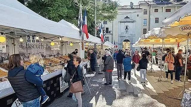 Bancarelle a Belluno