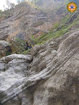 sentiero che costeggia il torrente in Val Montina 1