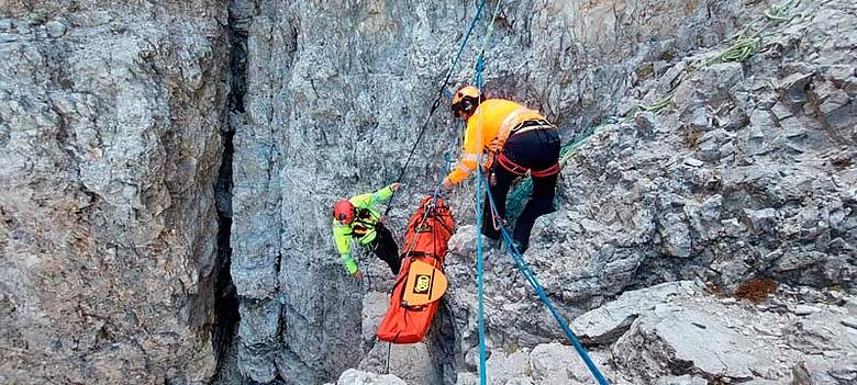 scendevano dalla normale alla Cima Grande di Lavaredo - quota 2.850