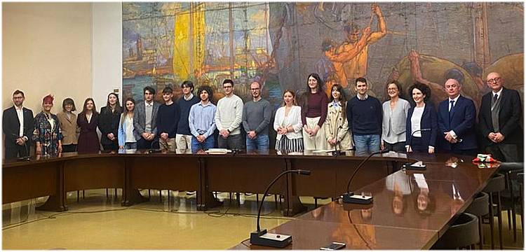 premiati quaranta neo dottori premiati quaranta neo dottori