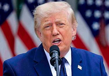 Donald Trump, ha annunciato sul social Truth un accordo con Danimarca e Groenlandia sulla sicurezza del territorio artico Donald Trump, ha annunciato sul social Truth un accordo con Danimarca e Groenlandia sulla sicurezza del territorio artico