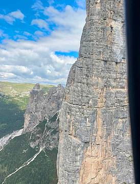 sopra la Val Visdende, lungo la cresta che separa San Pietro di Cadore dall'Austria 1 sopra la Val Visdende, lungo la cresta che separa San Pietro di Cadore dall'Austria 1