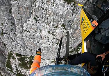 Soccorsa cordata in difficoltà Soccorsa cordata in difficoltà