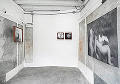 Vicky-Polak-I-DREAMT-THE-STREETS-WERE-MADE-OF-WATER_galleria-10-zero-uno-Venezia-foto-di-Filippo-Molena Vicky-Polak-I-DREAMT-THE-STREETS-WERE-MADE-OF-WATER_galleria-10-zero-uno-Venezia-foto-di-Filippo-Molena