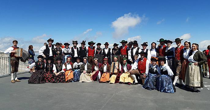 «Marmolada in folk» con I Legar, il Gruppo Folk Fodom e il Grop de Bal Marmoleda «Marmolada in folk» con I Legar, il Gruppo Folk Fodom e il Grop de Bal Marmoleda