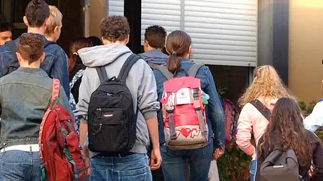 Scuola appena finita, ma si pensa già alla riapertura di settembre con 439 posti di insegnante da coprire Scuola appena finita, ma si pensa già alla riapertura di settembre con 439 posti di insegnante da coprire