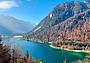 Una veduta del lago di Raibl a Cave del Predil. Una veduta del lago di Raibl a Cave del Predil.