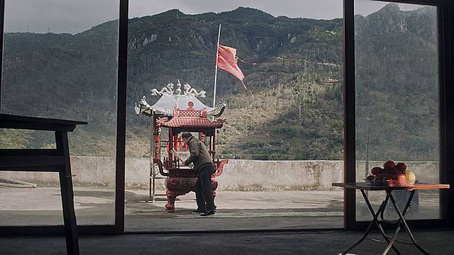 “Where the Leaves Fall” di Xin Alessandro Zheng (Italia, 2020, 16’) 3 “Where the Leaves Fall” di Xin Alessandro Zheng (Italia, 2020, 16’) 3