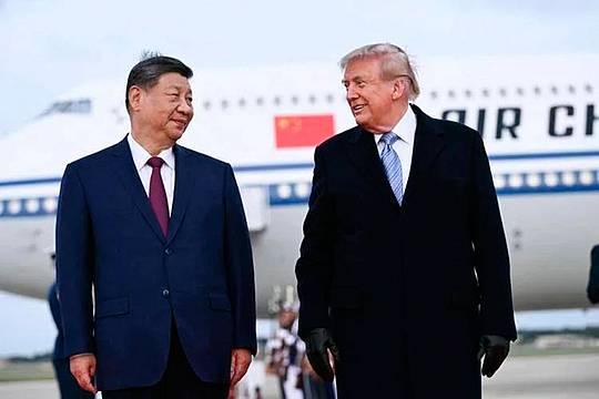 Trump accoglie Xi in Usa Trump accoglie Xi in Usa