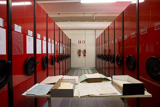 Archivio-ASAC-2_Photo-by-Andrea-Avezzu_Courtesy-of-La-Biennale-di-Venezia-1