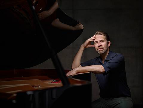 Leif Ove Andsnes Leif Ove Andsnes