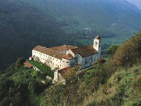 Santuario dei SS. Vittore e Corona Santuario dei SS. Vittore e Corona