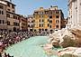roma_turisti_alla_fontana_di_trevi_con_36_-ME3EJA