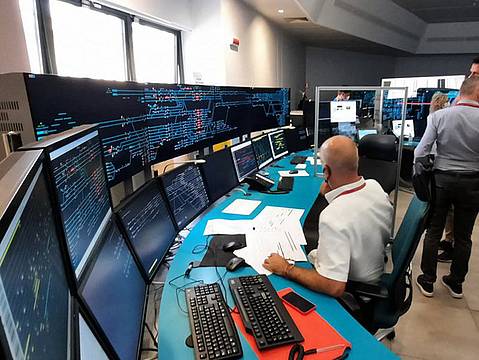 La cabina di regia del nuovo sistema di gestione della rete ferroviaria Veneta La cabina di regia del nuovo sistema di gestione della rete ferroviaria Veneta