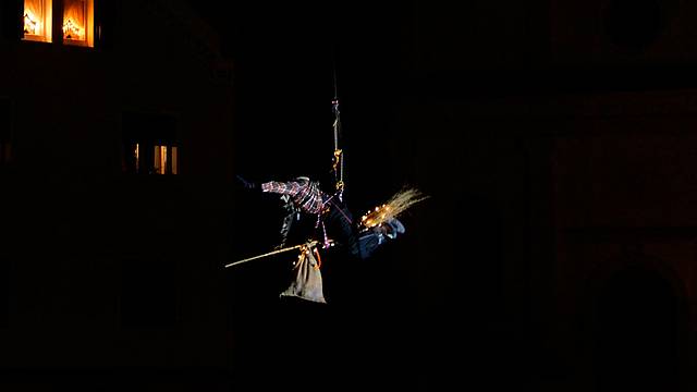 La Befana arriva volando a Lamosano La Befana arriva volando a Lamosano
