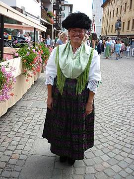 Vestito-tradizionale-Ladino