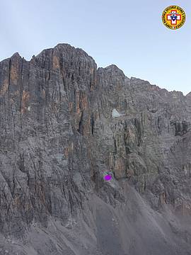 sullo zoccolo della Via Solleder - Lettenbauer in Civetta sullo zoccolo della Via Solleder - Lettenbauer in Civetta