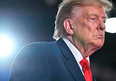 Trump, l'accordo con Putin, intesa vera o solo annuncio? - L'attacco a Zelensky. 