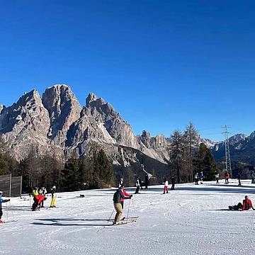 Sciatori-sul-Faloria-a-Cortina---foto-Francesco-Dal-Mas