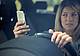 diritto_disconnessione_donna_auto_cellulare_canva