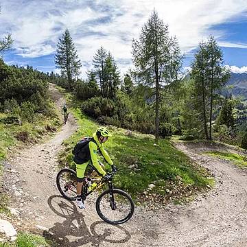 CICLOTURISMO---mtb-arabba-fodom-turismo CICLOTURISMO---mtb-arabba-fodom-turismo